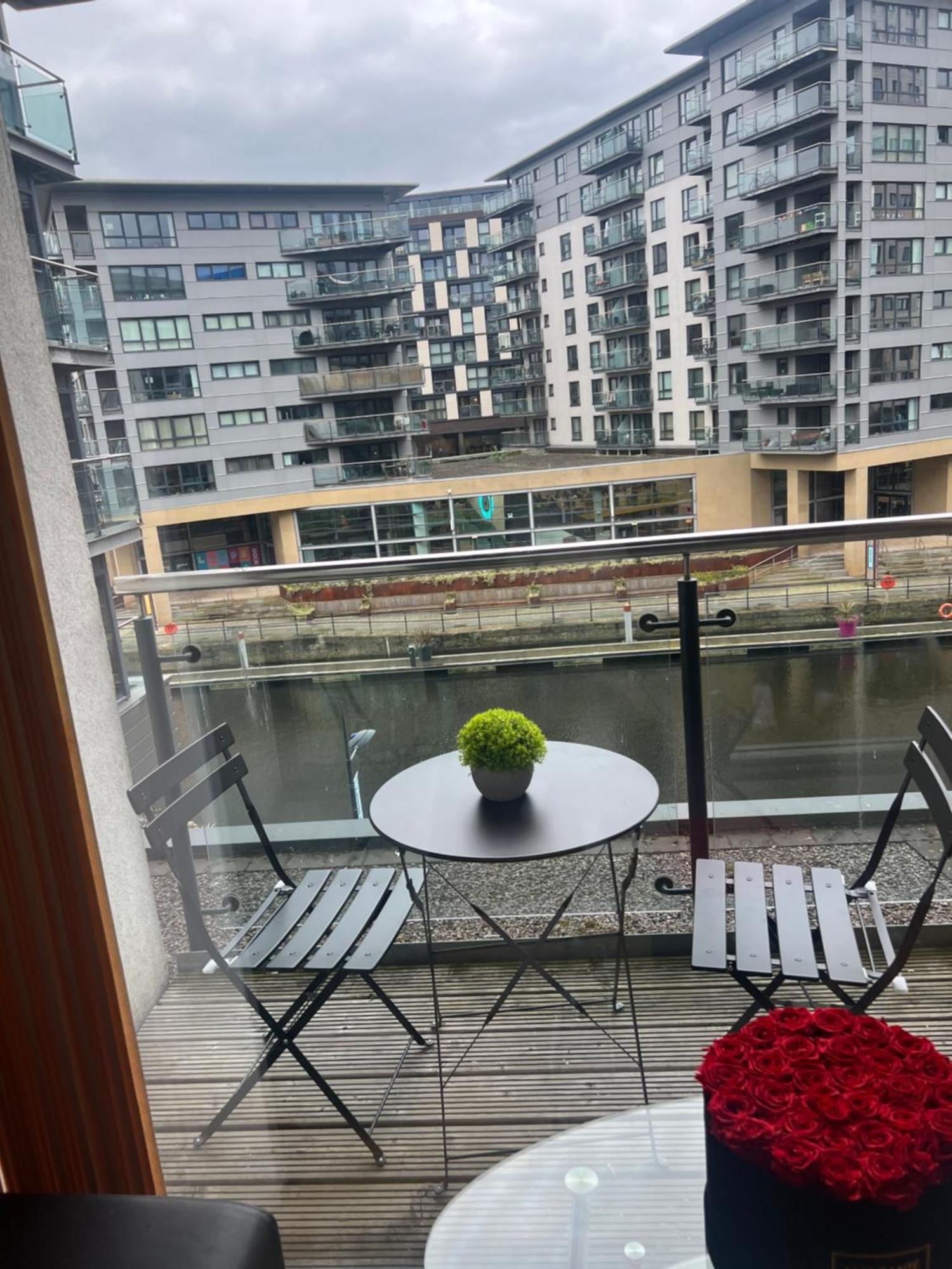 Clarance Docks Apartment Leeds  Bagian luar foto